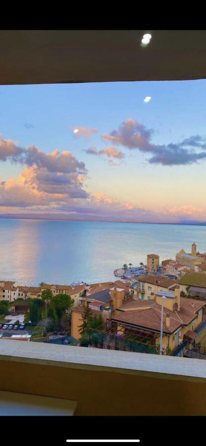 Bilocale Vista Mare Con Posto Auto Apartment Porto Santo Stefano  Exterior photo